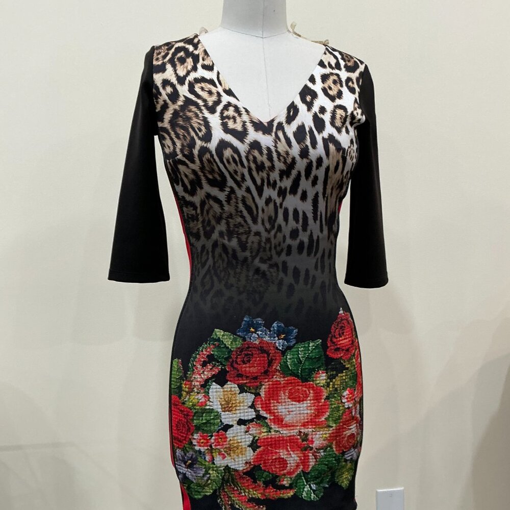 Dress - Picture 2 of 4